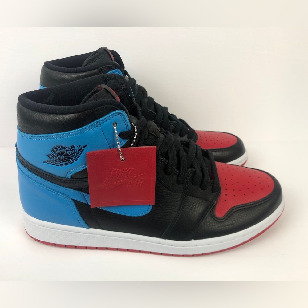 New WMNS Nike Air Jordan 1 high retro UNC to Chicago Sz 12 Men’s Sz 10.5